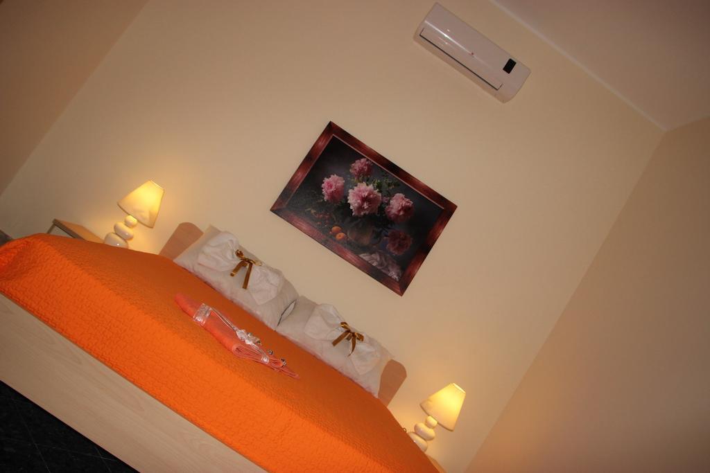 Ferienwohnung Palazzo Doria Marsala Zimmer foto